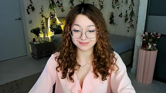 SereneFlame's Live XXX Chat