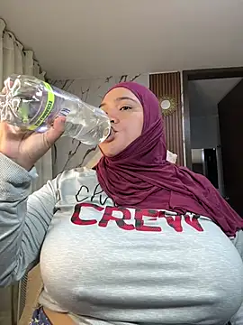 sweetmuslim01 Show in webcam