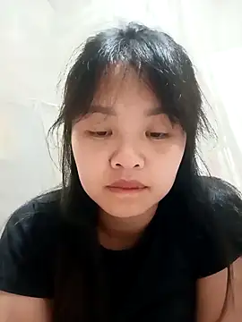 Pretty-haert Adlı Modelin Canlı XXX Sohbeti