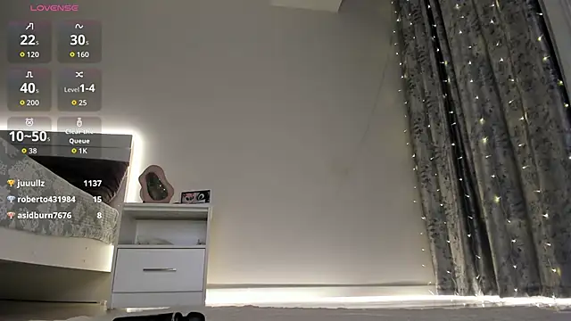 Chatroom XXX en direct de la_kivi