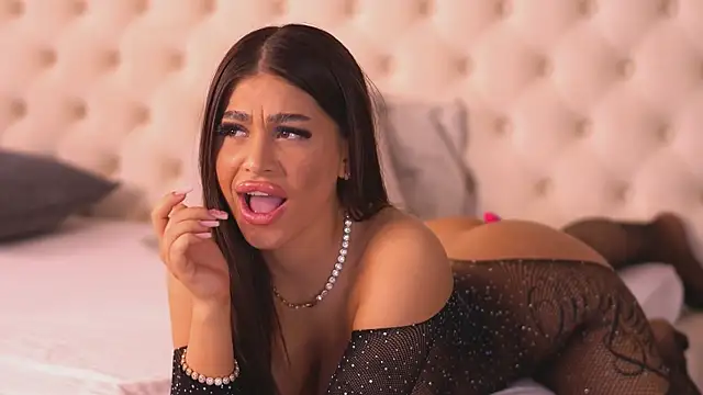 BellaNoirre Webcam-Show