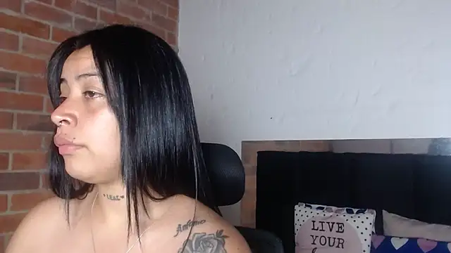 salome__hills1 Live XXX-Chat