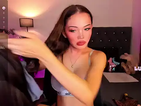 RueLoove69 webcam show