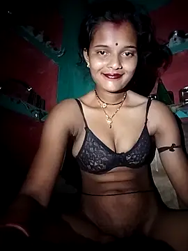 Chat XXX ao vivo de Maya_bhoji