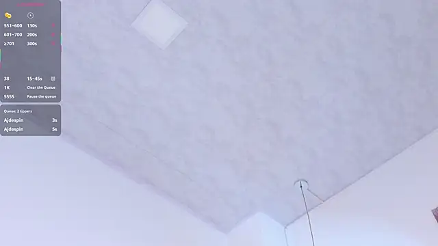 Megan_Brunette2: онлайн-секс-чат