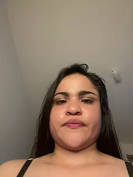 Chat +18 de meganblackk_ ao vivo