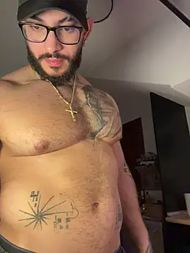 iamjackc_ Show in webcam