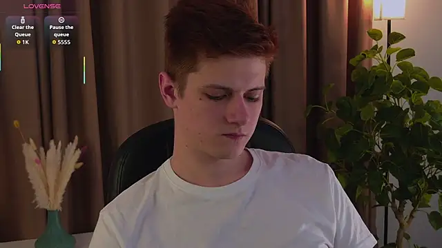 Allert_ লাইভ XXX চ্যাট