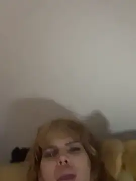 lazoe69 在線直播表演