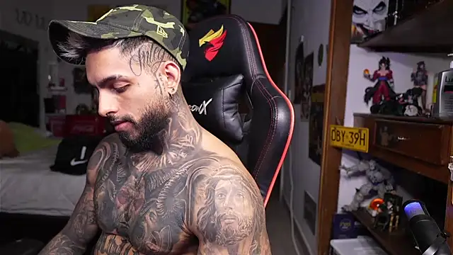 logan_hugh8 Adlı Modelin Web Kamerası Şovu