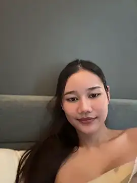 SweetThaiGirlfriend Webcam Show