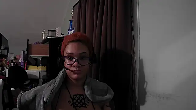 nickytheehawtie live XXX chat