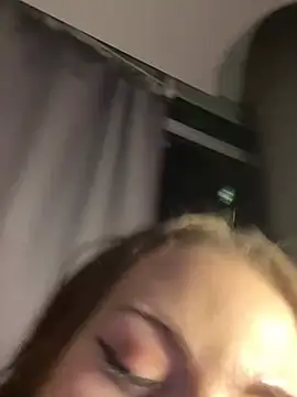 elliepixie Chat XXX live