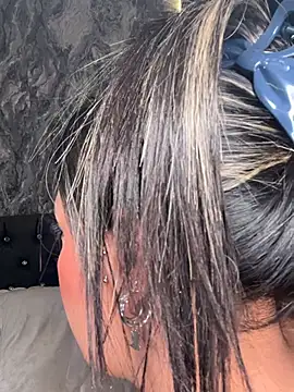 Chat +18 de Nicky_gh ao vivo