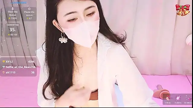 1-Emma-1のウェブカメラショー