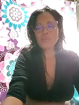 Yandris_1212 即時 XXX 聊天