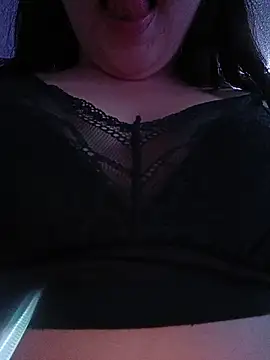 Yulska Live XXX Chat