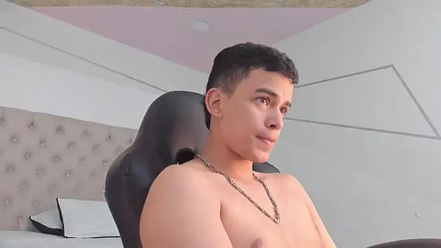 DrakoStone Chat XXX live