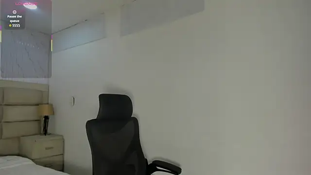 nahomyrusell webcam show