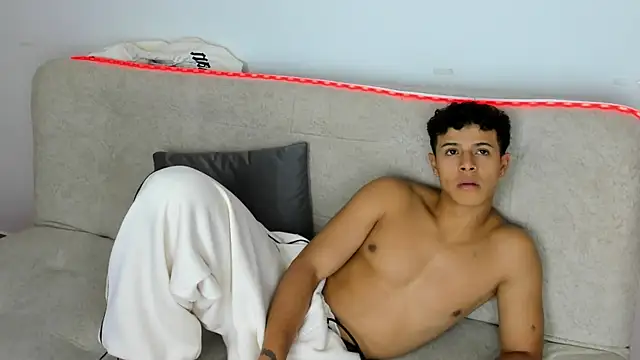 _Alex_Colton: онлайн-секс-чат