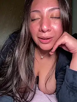 BustiBunny69: απευθείας συνομιλία ΧΧΧ