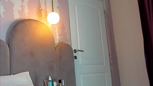 NolaDonovan Webcam show