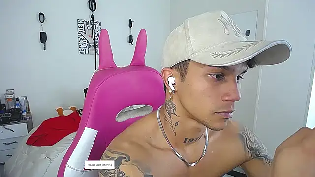 Leonard_Price Pertunjukan Webcam