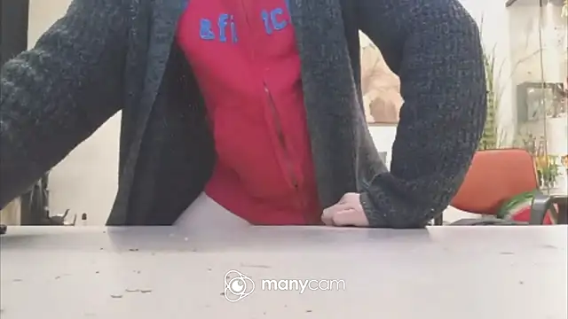 der_dino30 Chat XXX live