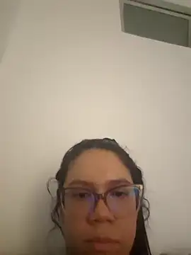 Aila_Phone Adlı Modelin Canlı XXX Sohbeti