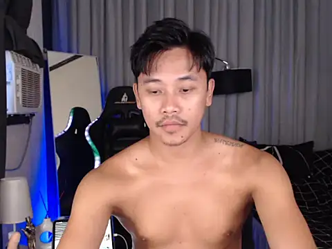 Онлайн чат XXX alexsuckable01