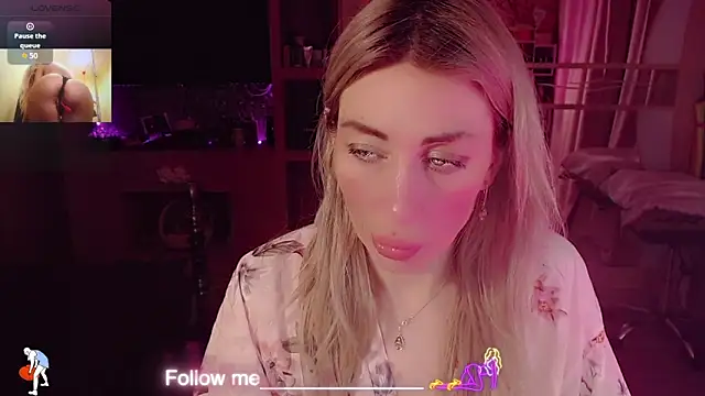 دردشة AnnieGOld_ الجنسية المباشرة