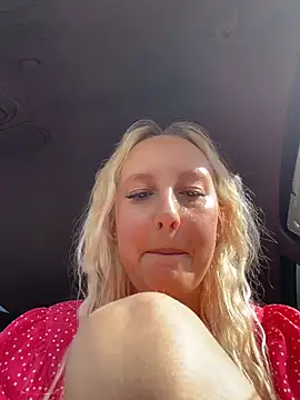 MerlinDave élő XXX-chatje