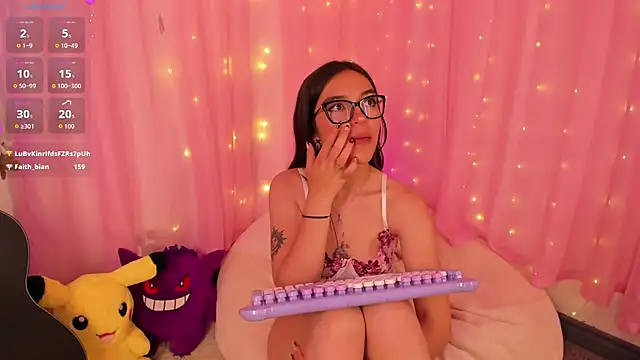 Živý XXX chat MaJo_Prettty