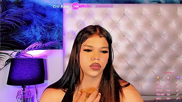 Keira_Fox31 Show in webcam