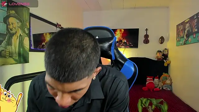 Damian_latinxxx webkamerás műsora