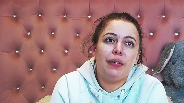 SophiaStarr's Live XXX Chat