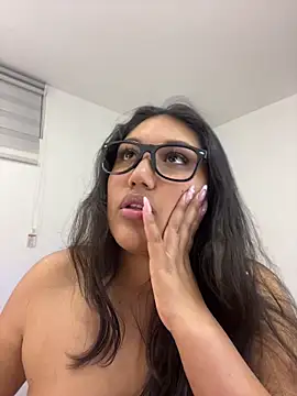 SharaRous live XXX chat