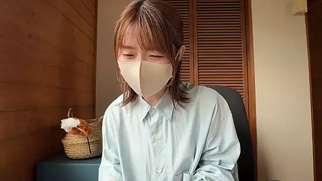 momo_yuipu Pertunjukan Webcam