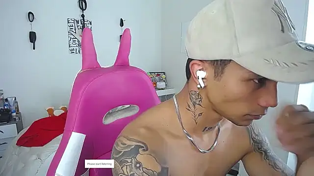 Leonard_Price's Webcam Show