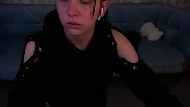 LiviaShyのライブXXXチャット