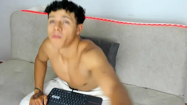 _Alex_Colton Obrolan Langsung XXX