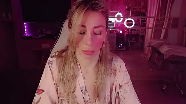 AnnieGOld_ – Naživo XXX chat