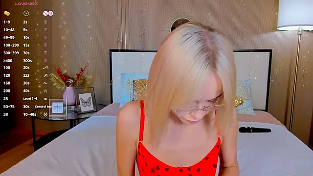 bellatip's Live XXX Chat