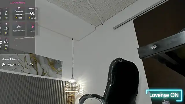 Chatroom XXX en direct de Dyla_n18