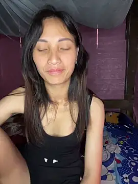 July_sexy69 élő XXX-chatje