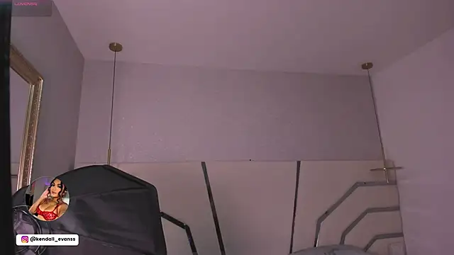 Онлайн чат XXX Kendall__evanss