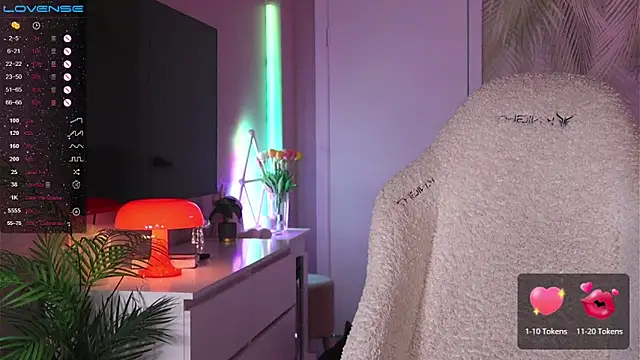 Break-me-Shake-me Adlı Modelin Canlı XXX Sohbeti