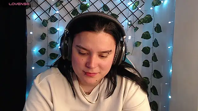 Nika_1_'s Live XXX Chat