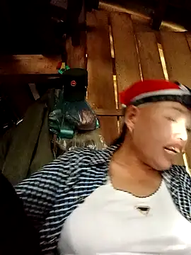 Agnes-baby's Webcam Show