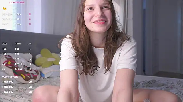 VirgenWaiki élő XXX-chatje